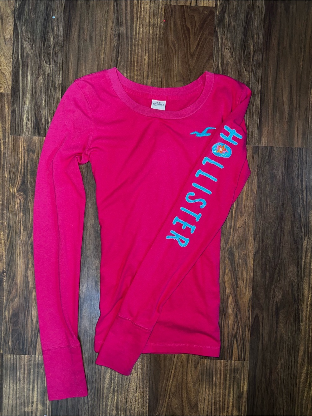 Hollister Bright Pink Long Sleeve Logo Tee with Blue Sleeve Script